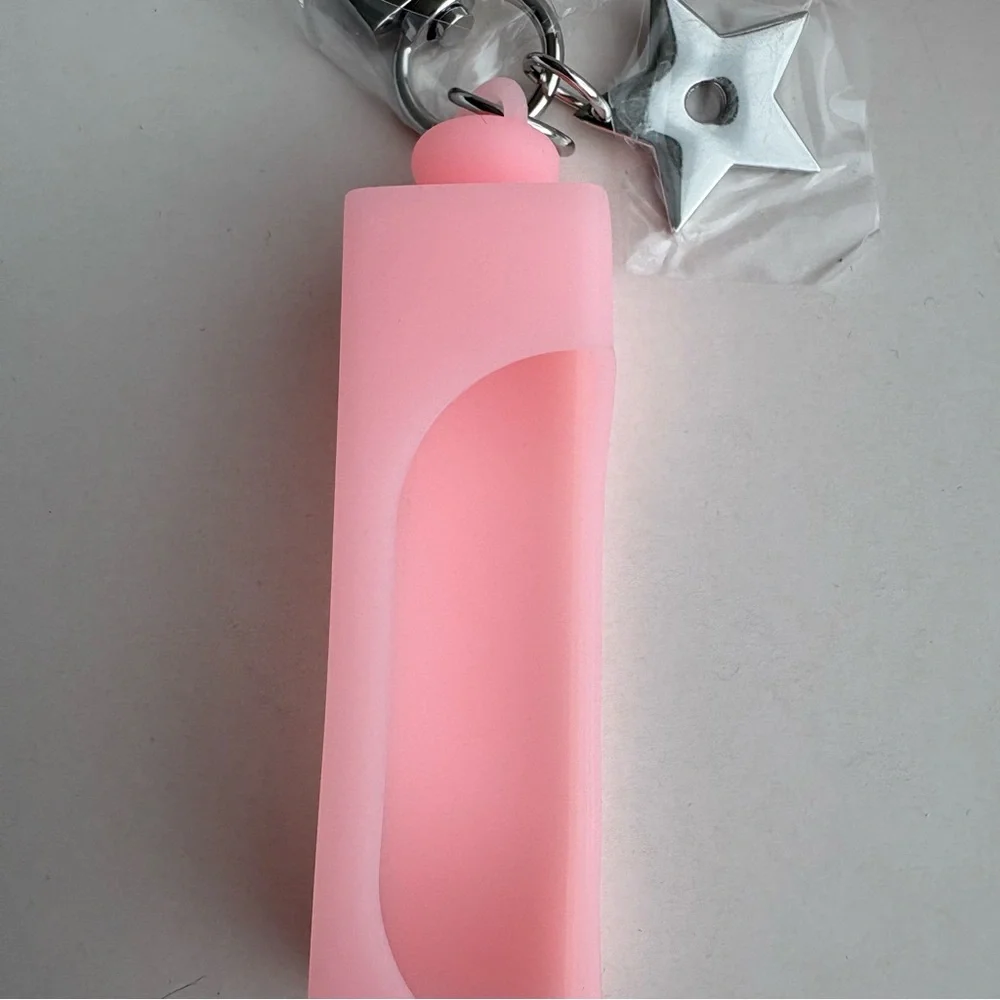 Dior Soft Pink Silicone Lip Oil Holder Key Ring with Star Charm - Picture 3 of 10